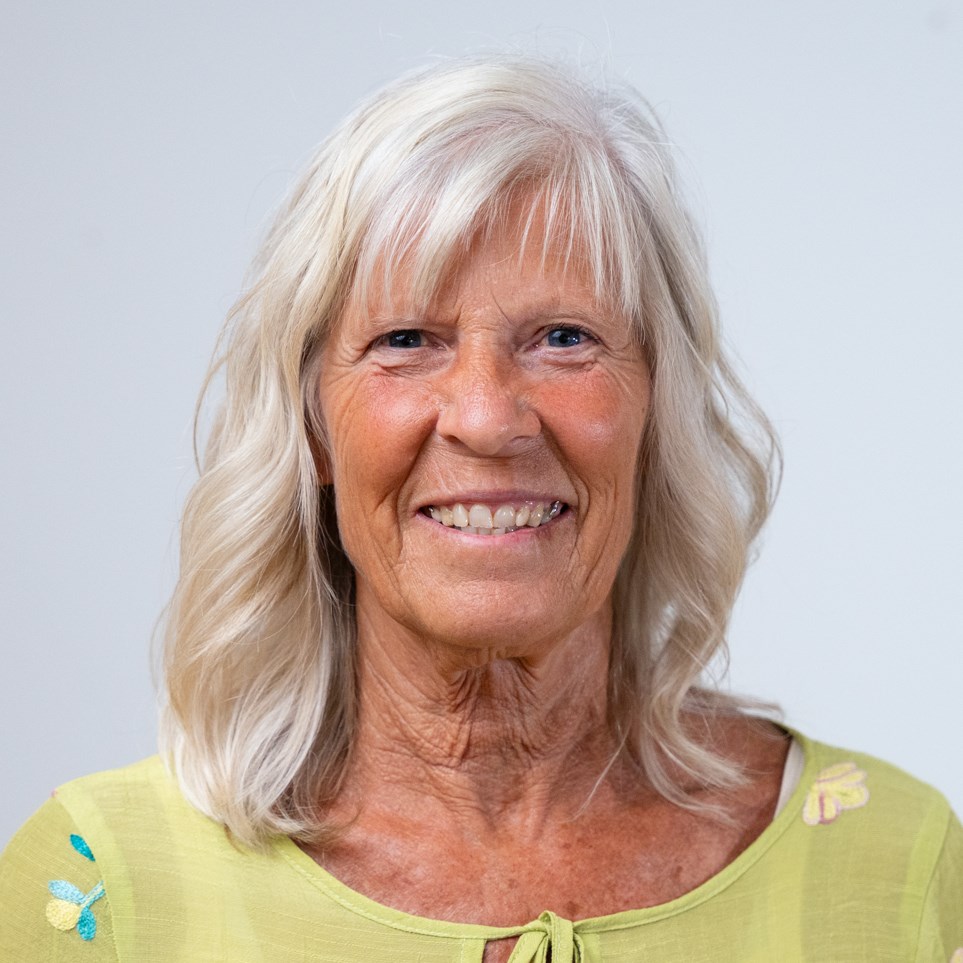 Val Dryden
